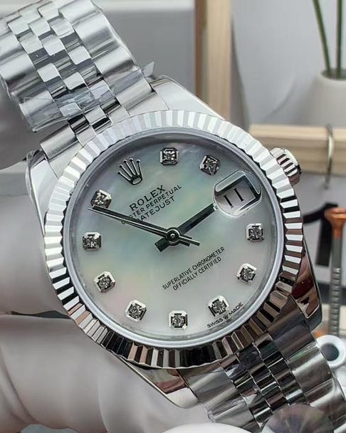 Rolex Lady-Datejust 31mm Mother of Pearl – White Dial 178274