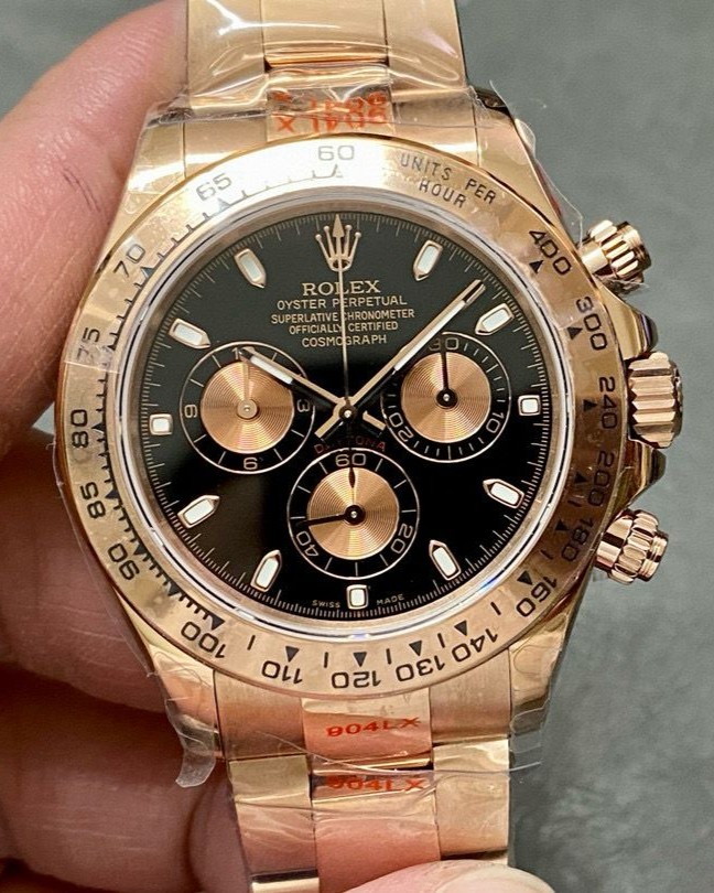 Rolex Daytona 40mm Black Dial 16528