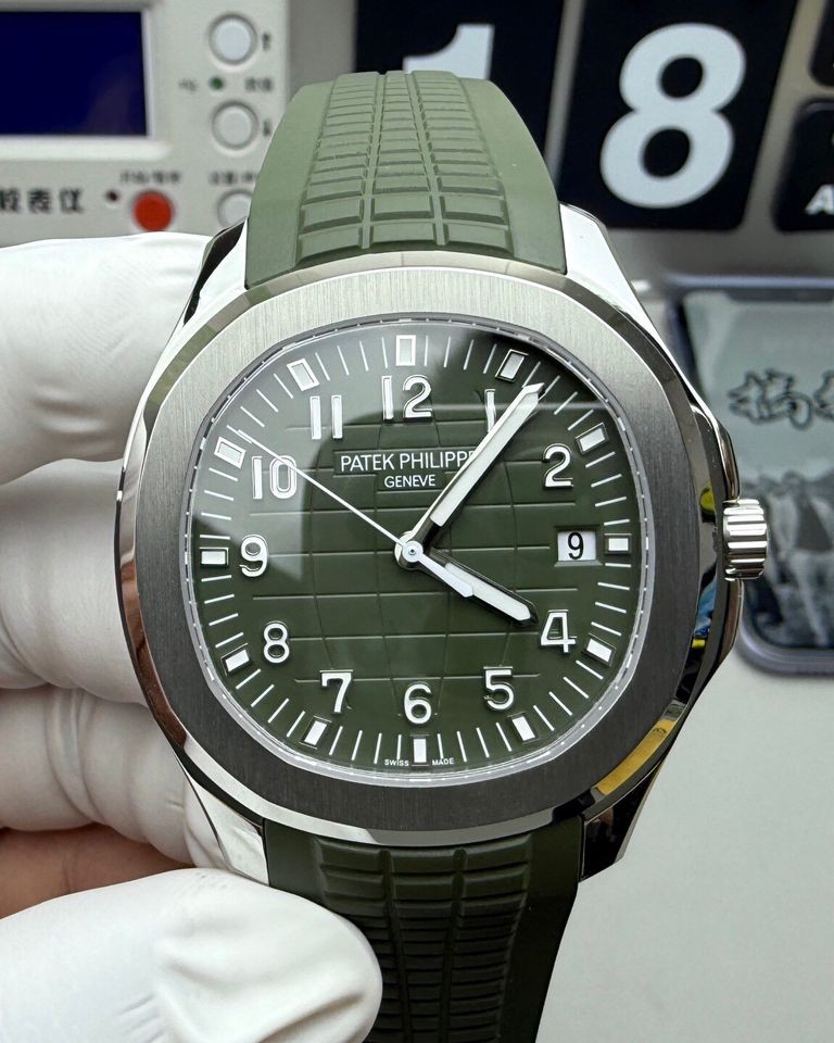 Patek Philippe 5168G – Aquanaut Super Clone