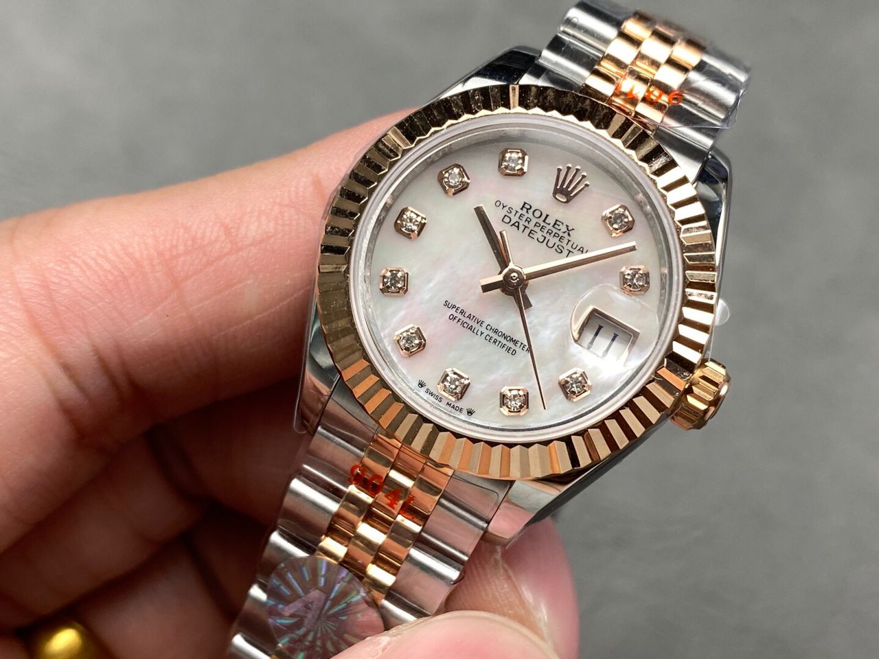 Rolex Lady-Datejust Super Clone 28mm Yellow Gold 279173