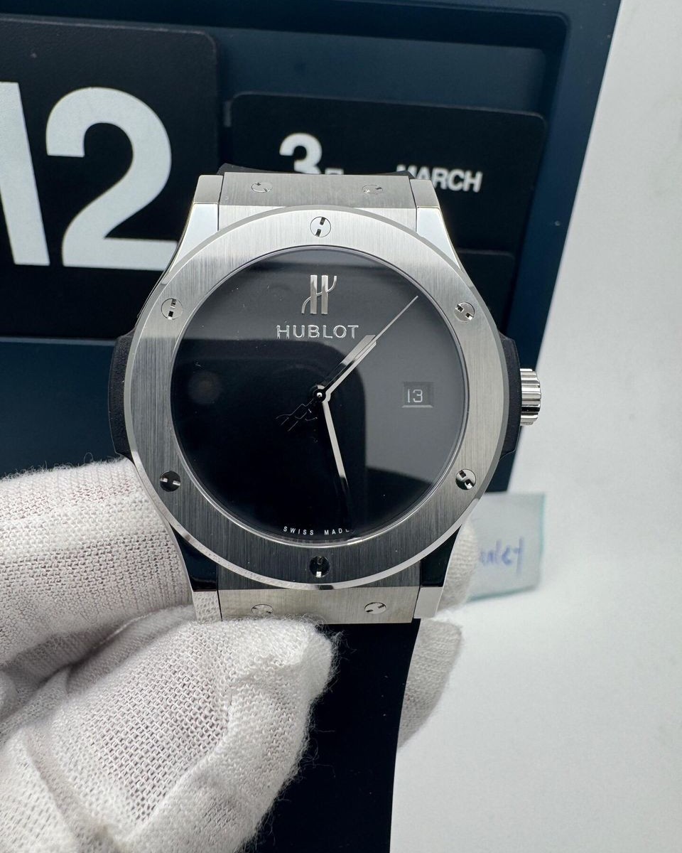 Hublot Classic Fusion 33/38/42/45MM 542.NX.1270.RX.MDM