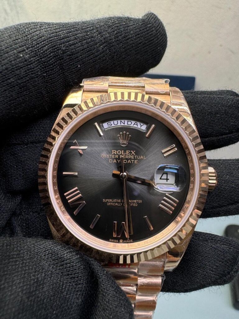 Rolex Day-Date Super Clone 228235 Everose Gold 40mm